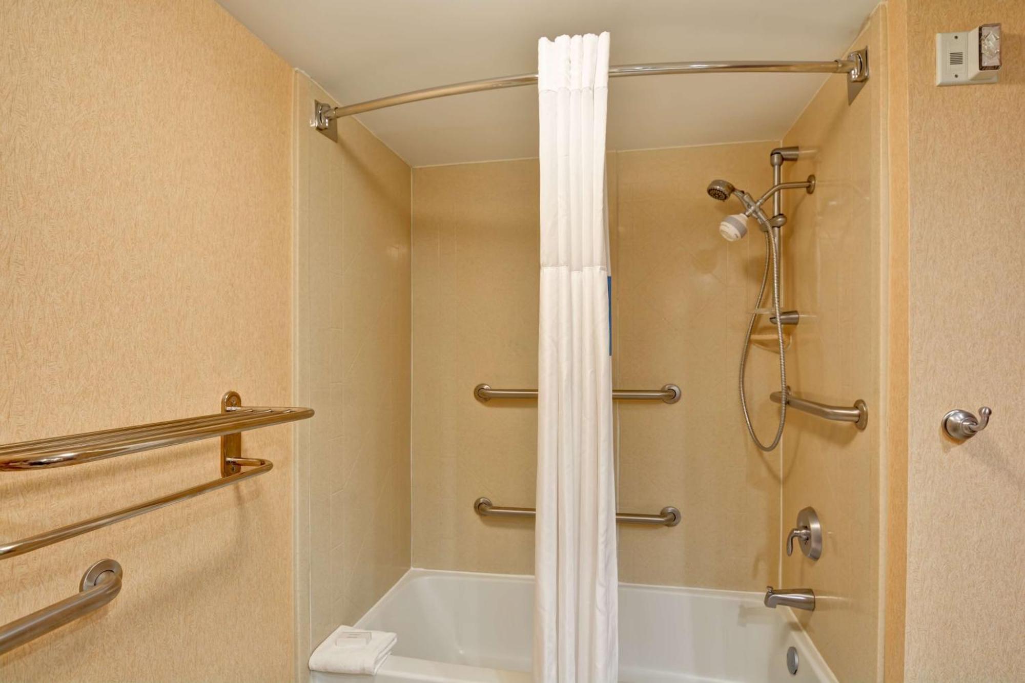 Hampton 3* Hendersonville